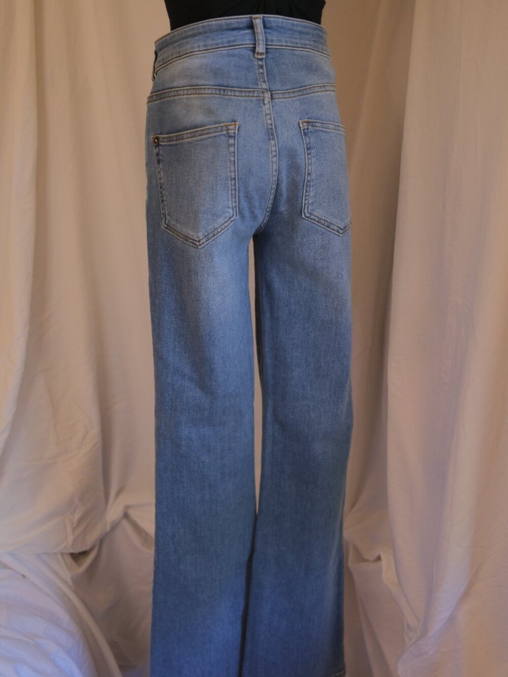 Anthropologie Pilcro Button Fly Bootcut Jeans Light Wash Size 27 - Picture 4 of 7